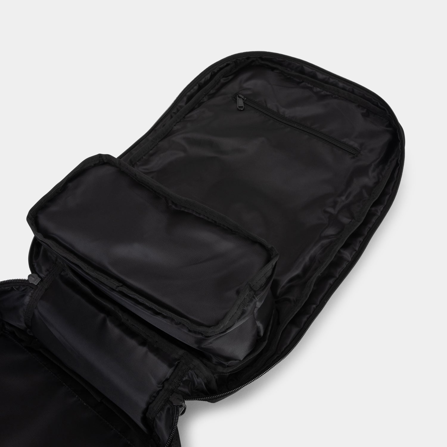 Hybrid 35L Backpack Black