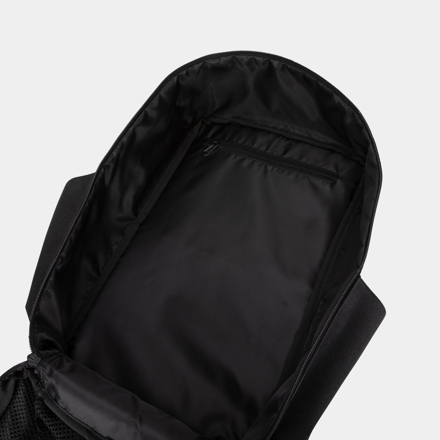 Signature Backpack 20L Black